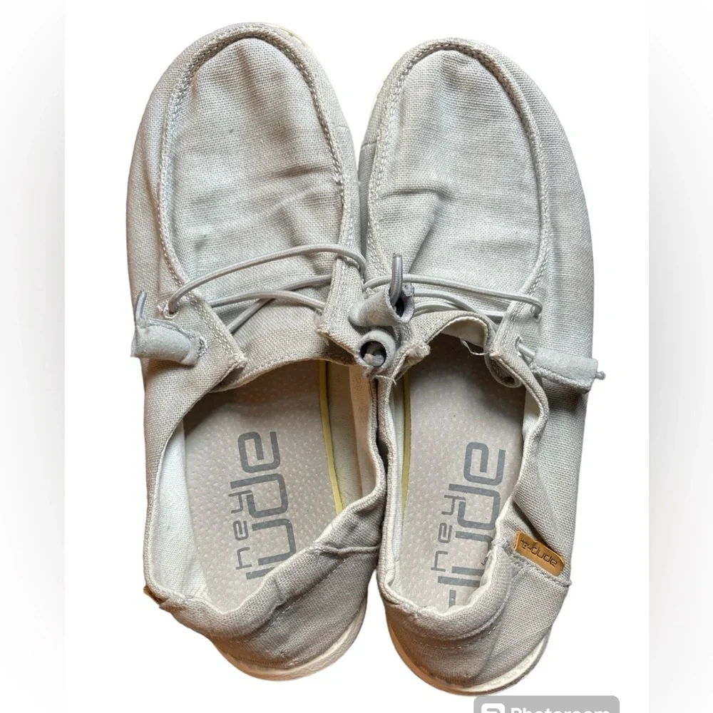 Hey Dude Women's Size 6 (Youth 5) Light Gray Chambray Loafers - Picture 8 of 8